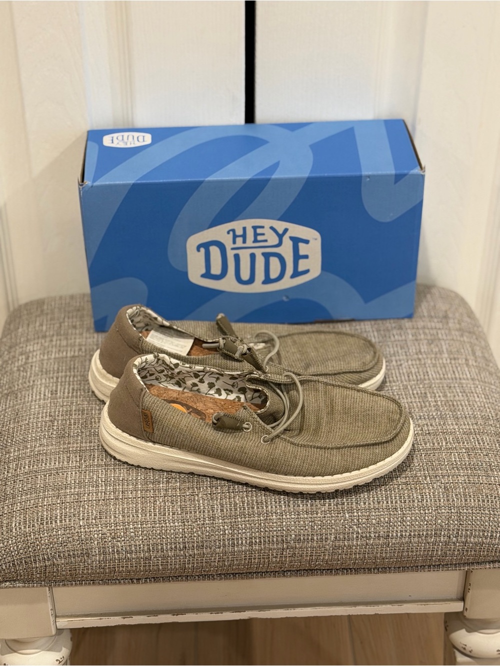 Hey Dude Casual Linen Slip-On Loafers in Olive Green